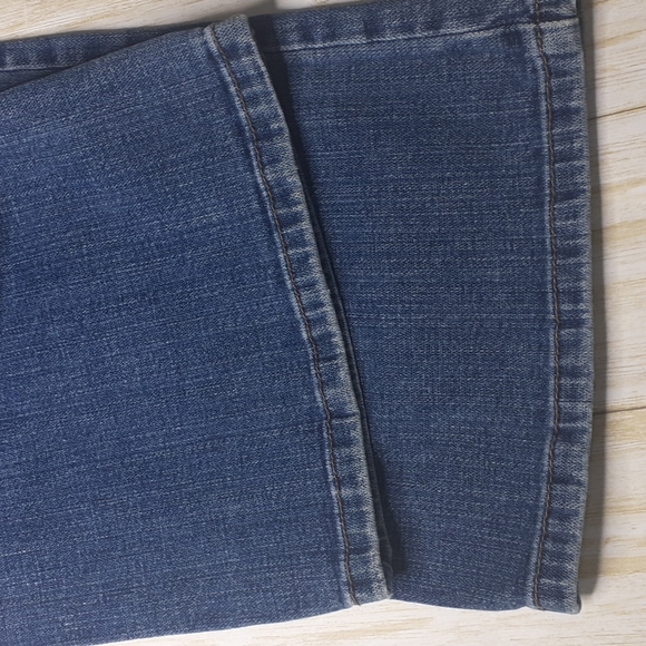 Levi's 515 Bootcut Blue Jeans Size 8 Medium Factory Faded - Picture 13 of 16